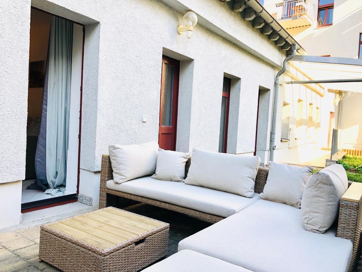 Mit Terrasse In Zwingernaehe - Hilger *